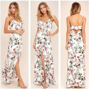 LuLu’s Bloom On Floral Maxi Dress (Size Small) NWT